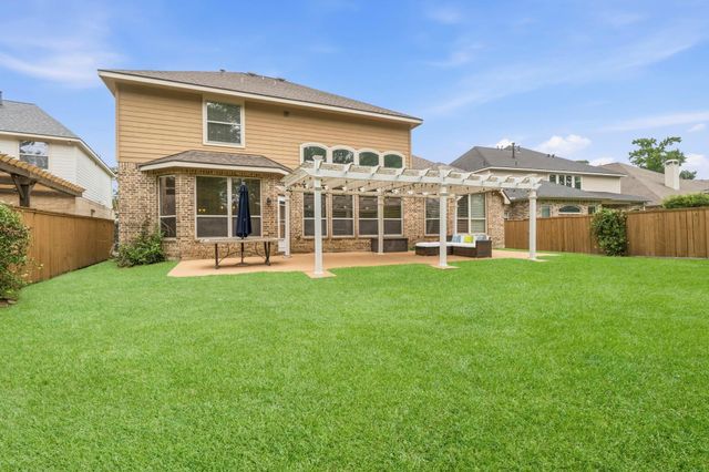 27 N Arrow Canyon Circle, The Woodlands, TX 77389