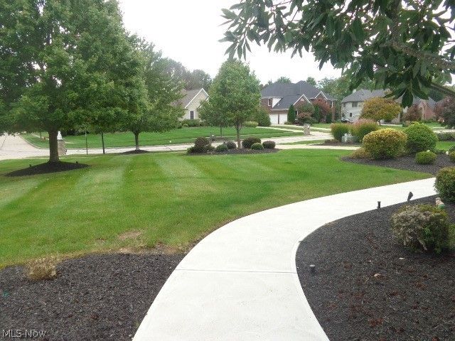 3062 Osage Way, Broadview Heights, OH 44147