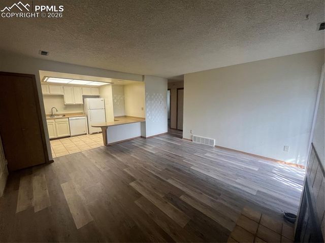 1206 Firefly Circle, Colorado Springs, CO 80916