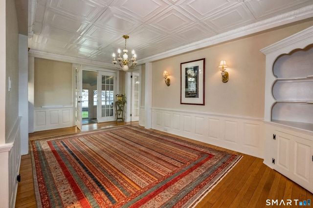 6 Cedar Island Avenue, Clinton, CT 06413