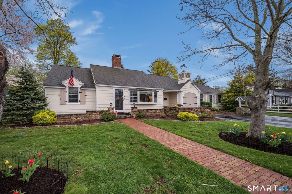 6 Cedar Island Avenue, Clinton, CT 06413
