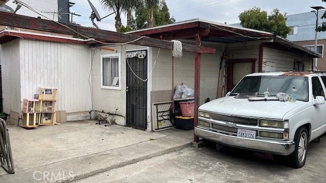 228 Rosemont Ave, Los Angeles, CA 90026