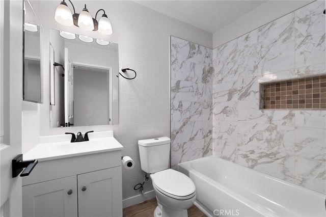 2714 S Pebble Beach Court, Ontario, CA 91761