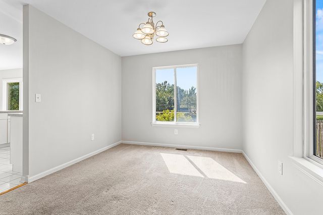2033 Wedgewood Circle, Romeoville, IL 60446