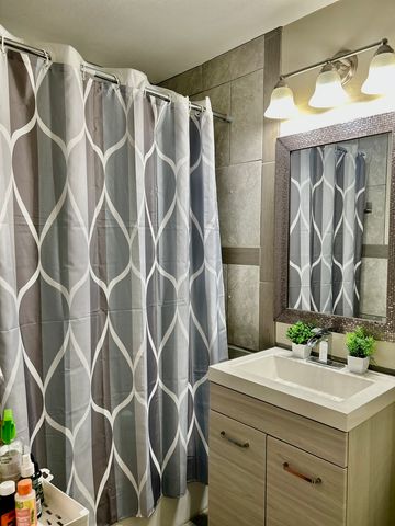 17308 Forestway Drive, East Hazel Crest, IL 60429