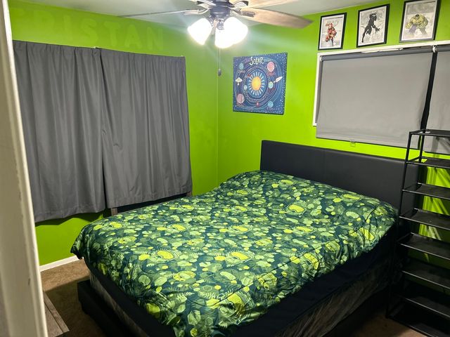 17308 Forestway Drive, East Hazel Crest, IL 60429