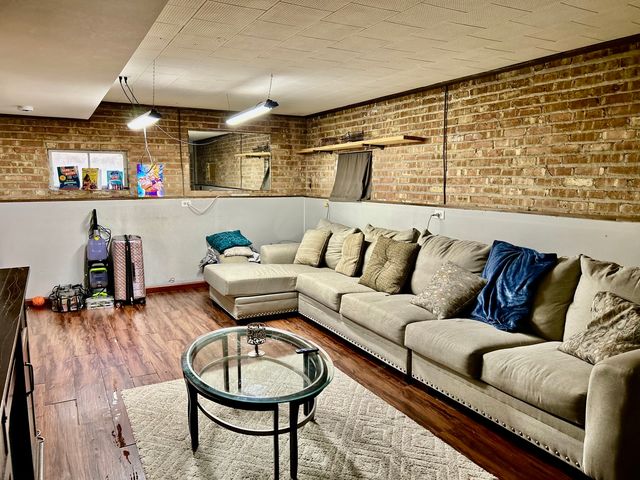 17308 Forestway Drive, East Hazel Crest, IL 60429