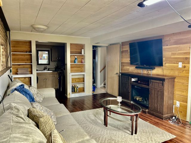 17308 Forestway Drive, East Hazel Crest, IL 60429