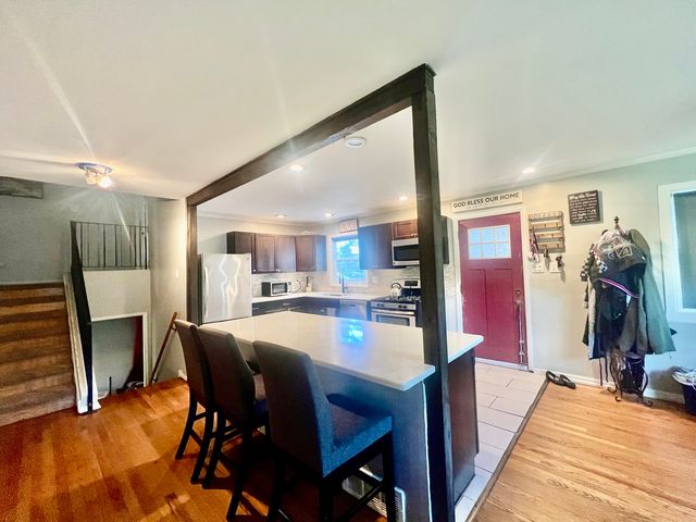 17308 Forestway Drive, East Hazel Crest, IL 60429