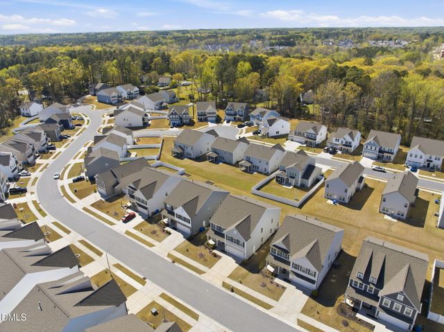 1408 Addison Lake Street, Fuquay Varina, NC 27526