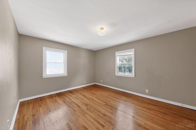 1936 Waltham Avenue, North College Hill, OH 45239