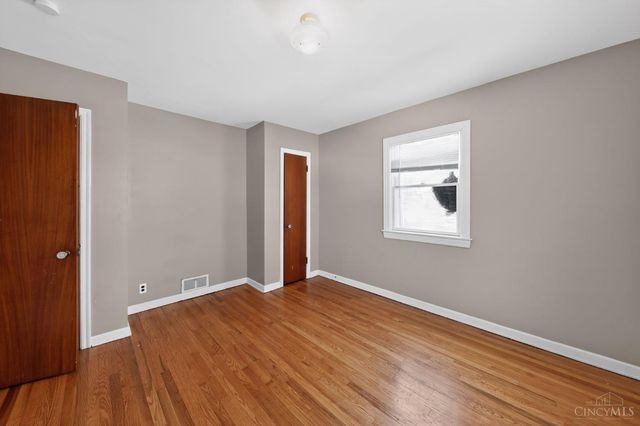 1936 Waltham Avenue, North College Hill, OH 45239