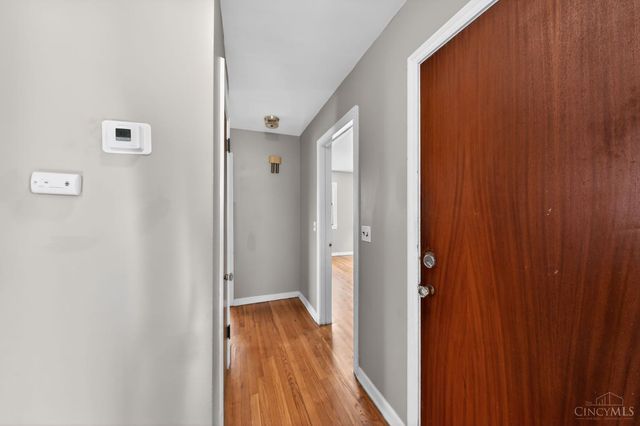 1936 Waltham Avenue, North College Hill, OH 45239