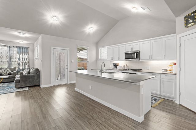 2521 Ponca Drive, Fort Worth, TX 76179