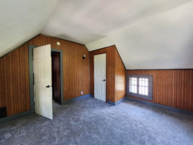 1209 Gaines Street, Davenport, IA 52804