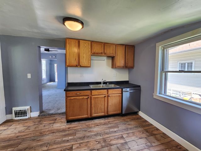 1209 Gaines Street, Davenport, IA 52804