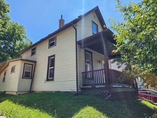 1209 Gaines Street, Davenport, IA 52804