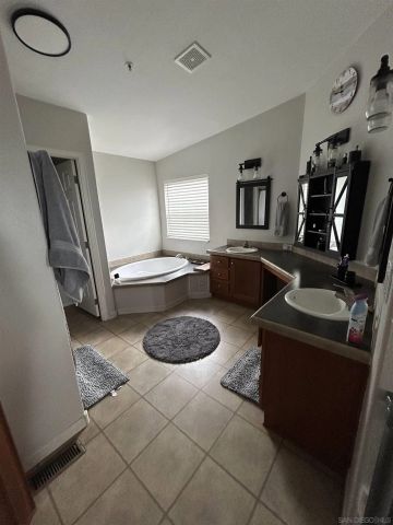 39201 Opalocka Road, Boulevard, CA 91905