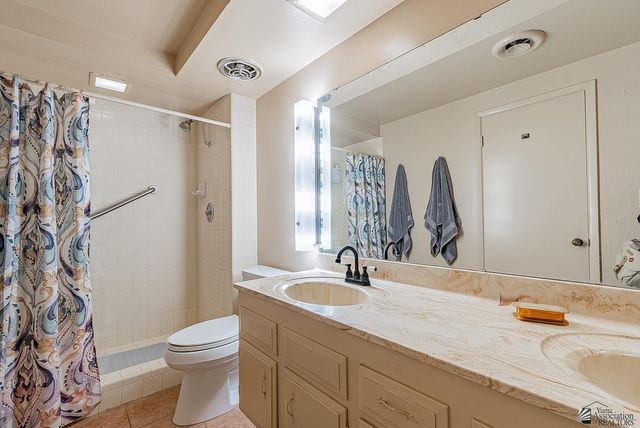 1400 E Laguna Pl, Yuma, AZ 85365