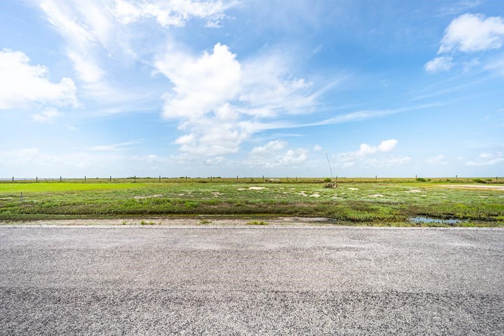 52-53 Northview, Rockport, TX 78382 — photo 2
