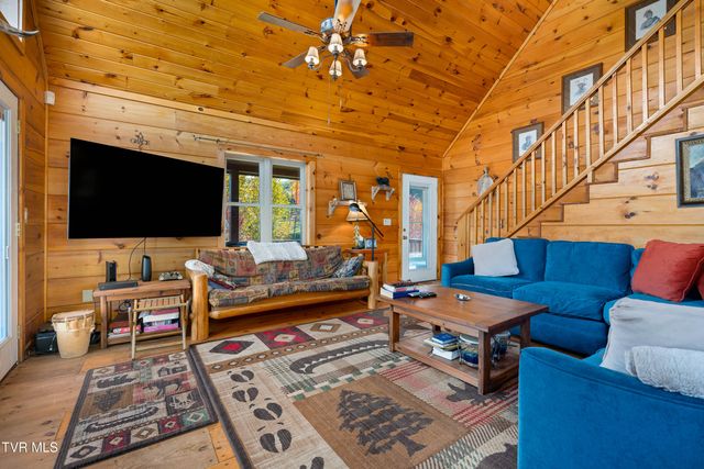 1148 Drakes Creek Road, Trade, TN 37691