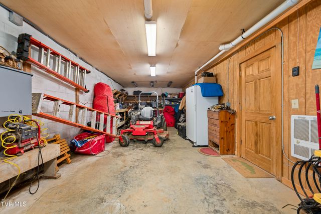 1148 Drakes Creek Road, Trade, TN 37691