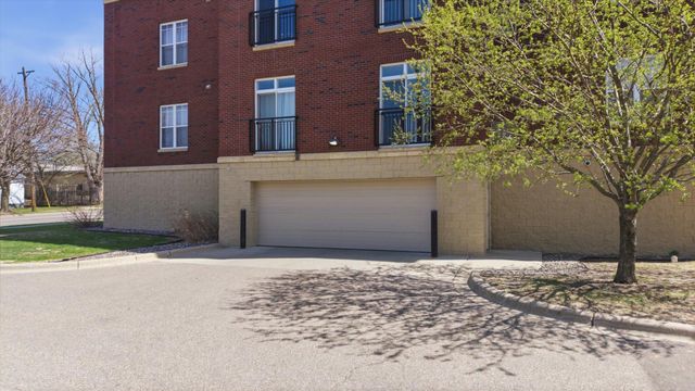 1776 Maryland Avenue E 106, Saint Paul, MN 55106