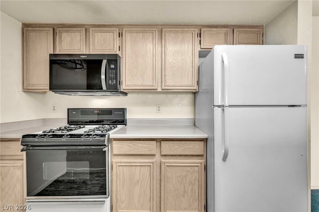 8070 West Russell Road 2060, Las Vegas, NV 89113