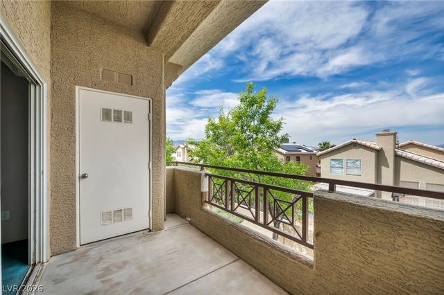 8070 West Russell Road 2060, Las Vegas, NV 89113