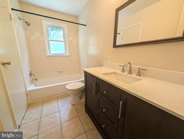 4503 PICOT RD, Alexandria, VA 22310