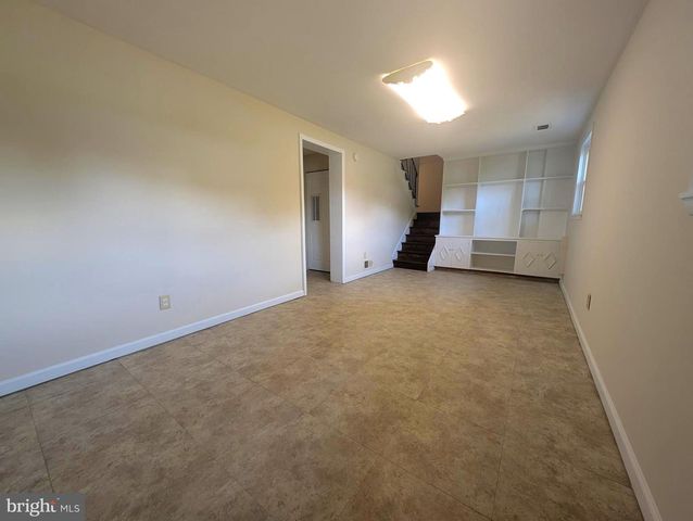 4503 PICOT RD, Alexandria, VA 22310