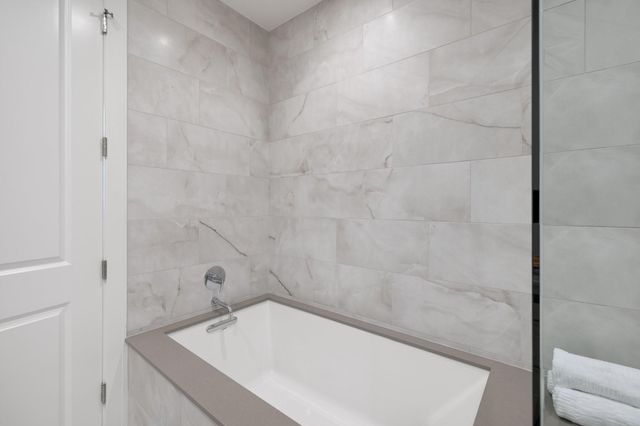 5656 San Felipe Street 1403, Houston, TX 77056