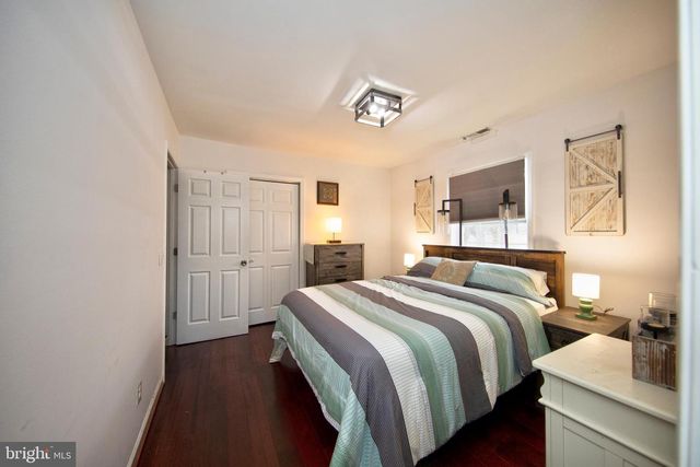 2 STRUT CT, Baltimore, MD 21220