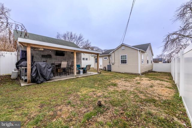 2 STRUT CT, Baltimore, MD 21220