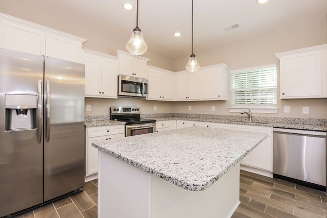 5307 Nancy Seward Dr, Murfreesboro, TN 37129