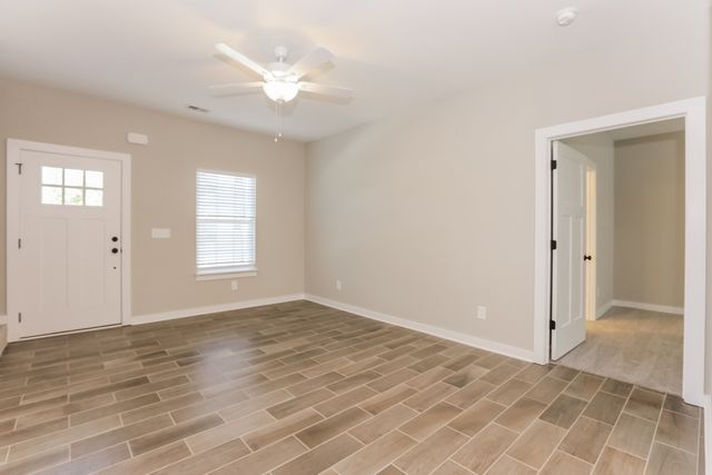 5307 Nancy Seward Dr, Murfreesboro, TN 37129