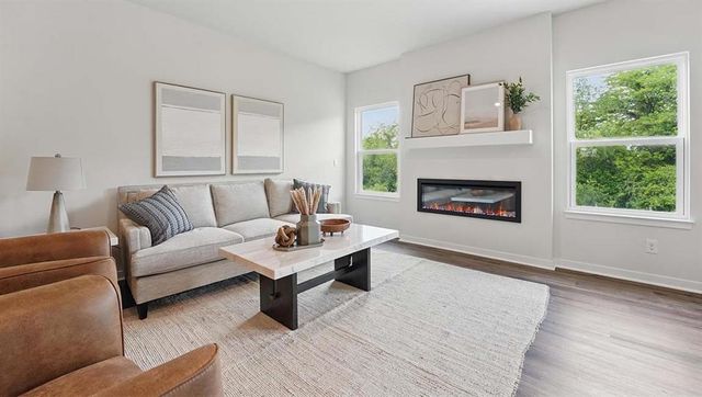 25218 W 177th Terrace, Gardner, KS 66030