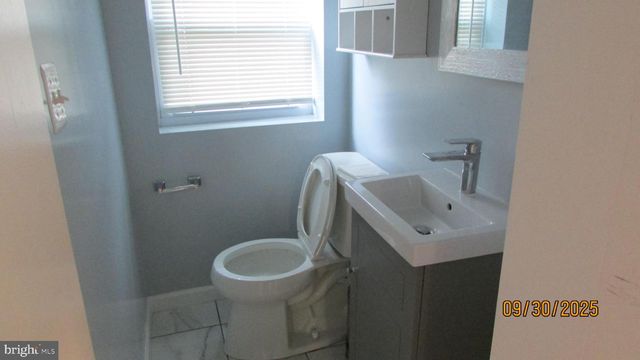 4809 SHERIDAN ST, Riverdale, MD 20737