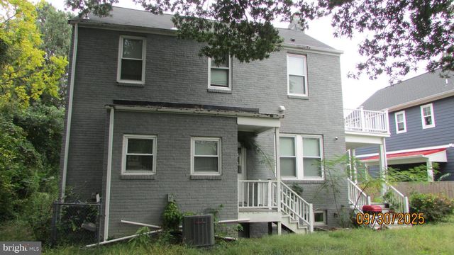 4809 SHERIDAN ST, Riverdale, MD 20737