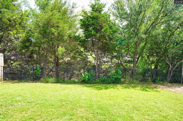 9000 Holliday Lane, Aubrey, TX 76227