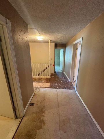 1111 W Walnut Street, Springfield, MO 65806