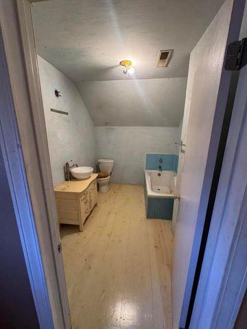 1111 W Walnut Street, Springfield, MO 65806