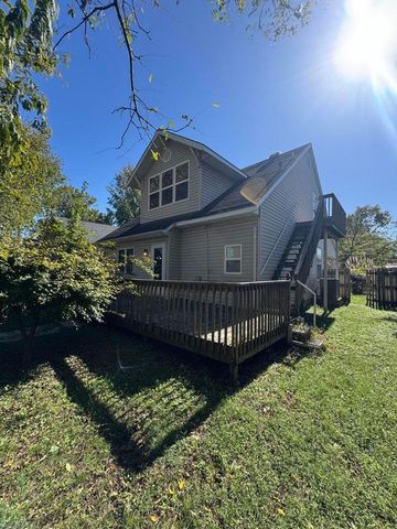 1111 W Walnut Street, Springfield, MO 65806