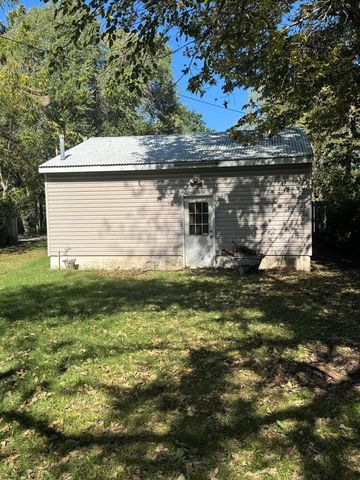 1111 W Walnut Street, Springfield, MO 65806