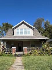 1111 W Walnut Street, Springfield, MO 65806