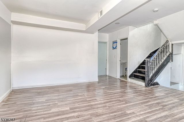 43 S 9th St, Newark City, NJ 07107