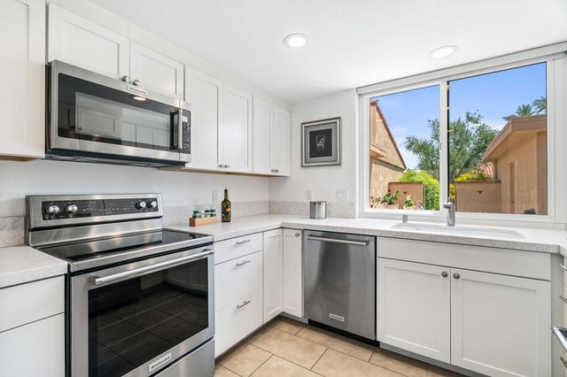 75 Majorca Drive, Rancho Mirage, CA 92270