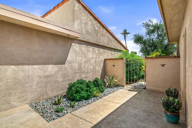 75 Majorca Drive, Rancho Mirage, CA 92270