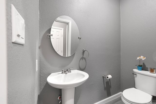 330 cooper, San Antonio, TX 78210