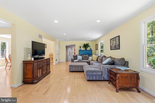 492 OAKSHADE RD, Shamong, NJ 08088